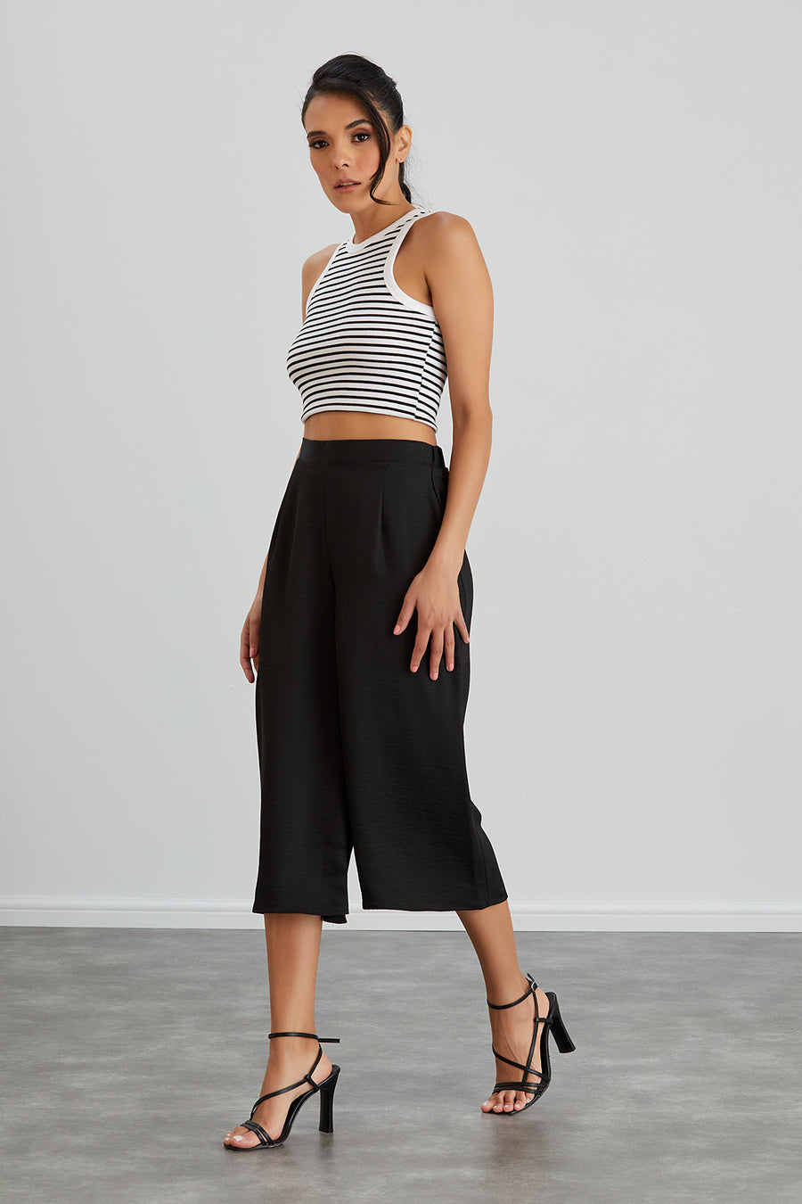Black Cullottes size 10