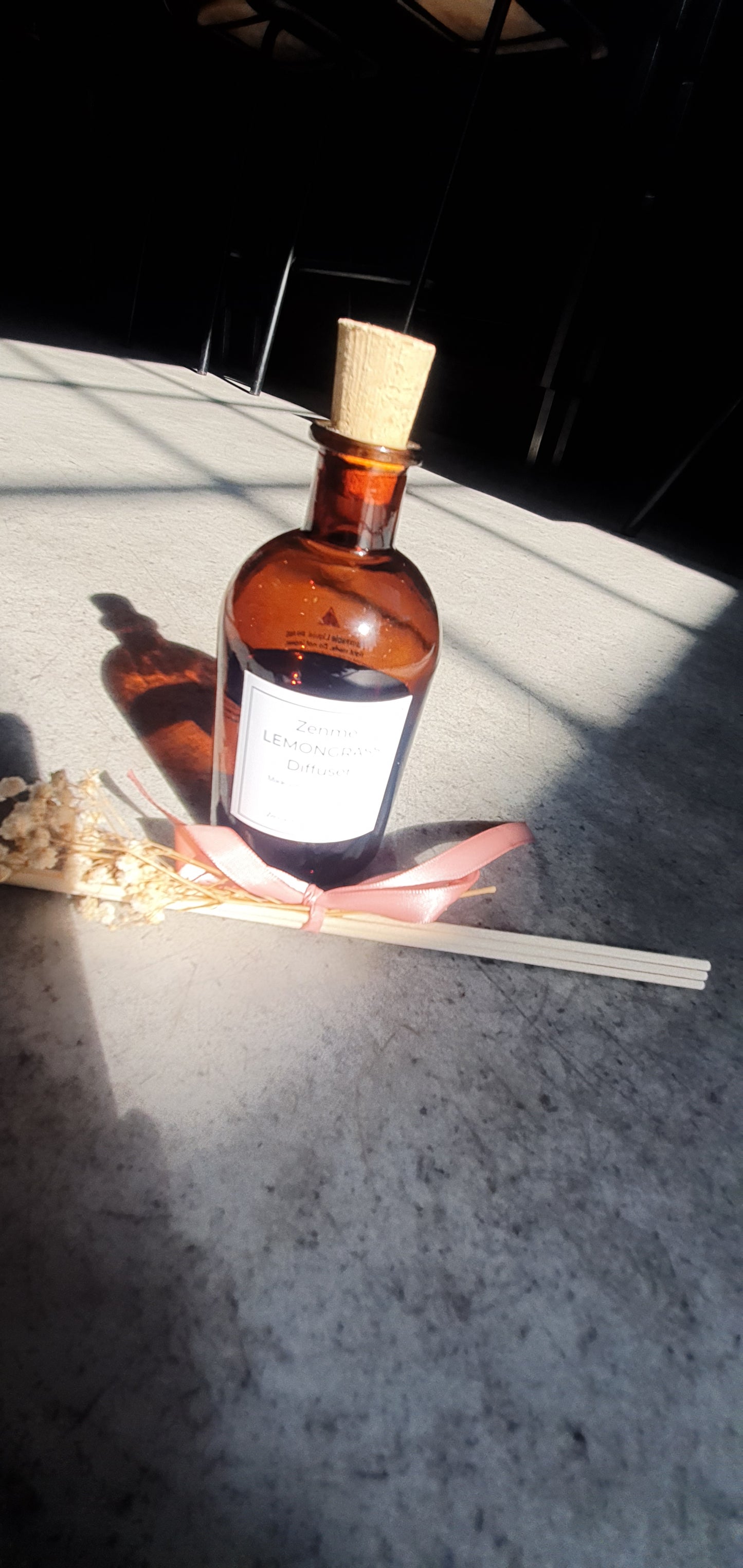 Zenme Lemongrass Reed Diffuser with Essential Oil