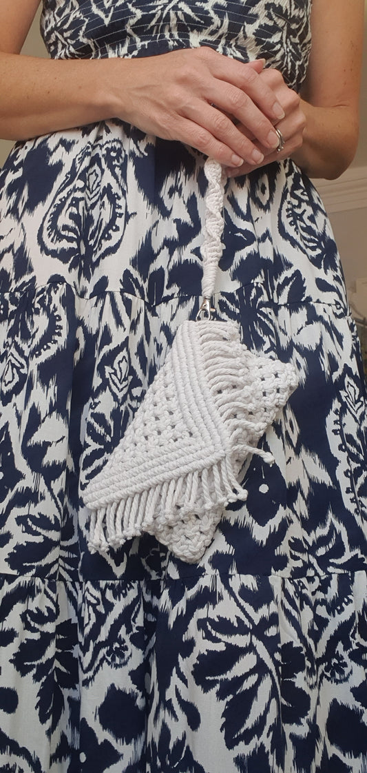 Macrame hand clutch