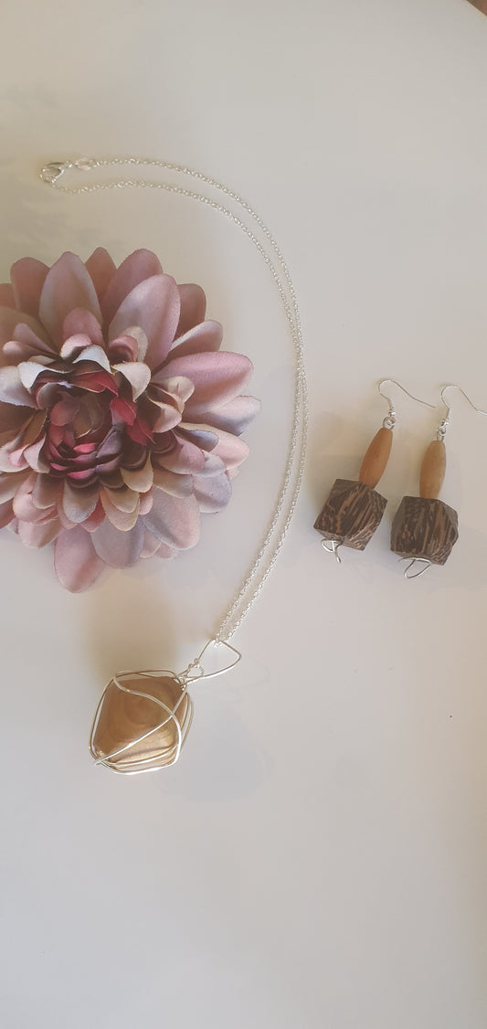 Bespoke Wooden Necklace & Earrings Set