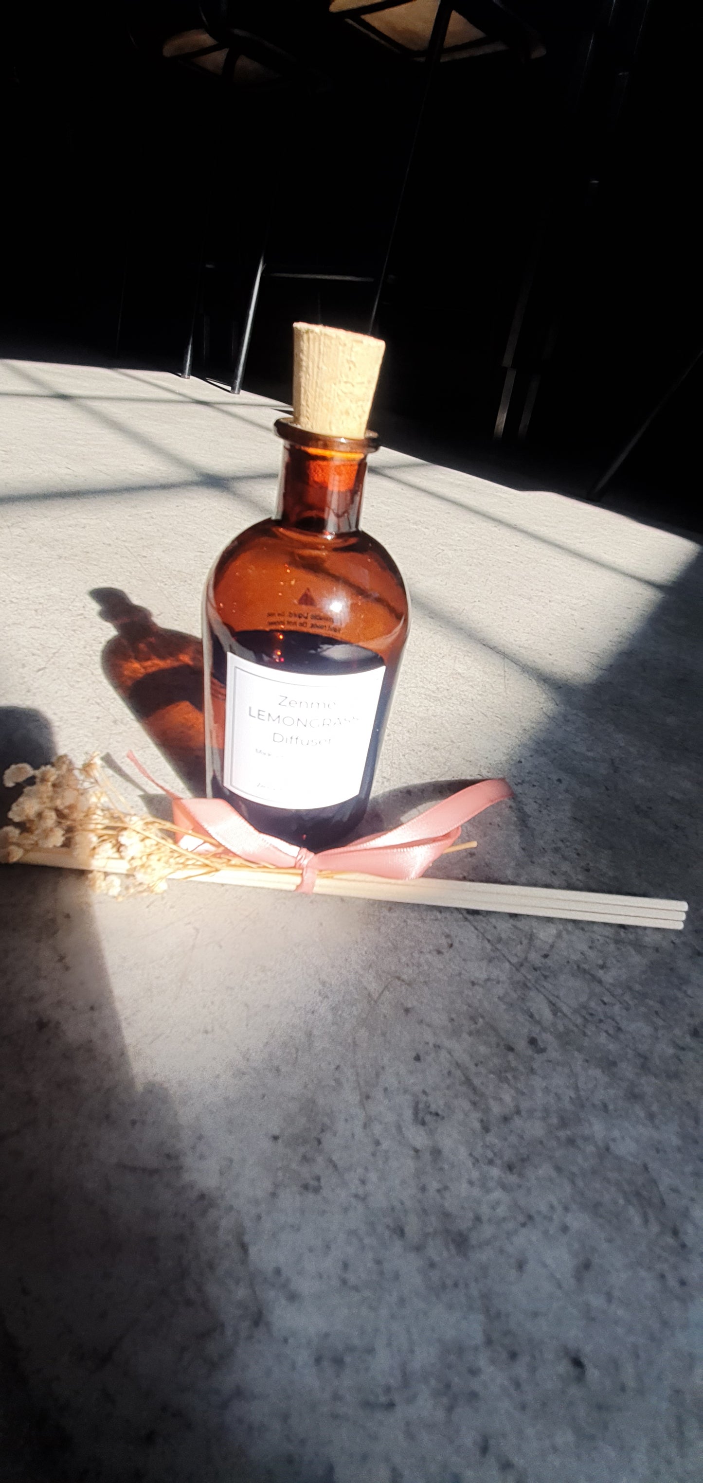 Zenme Lemongrass Reed Diffuser with Essential Oil